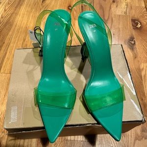 Zara Vinyl Green Sling Back Heels